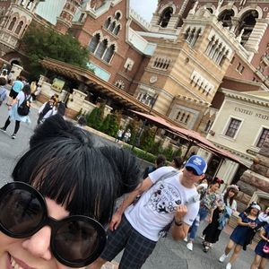 Meet your Posher, Renee